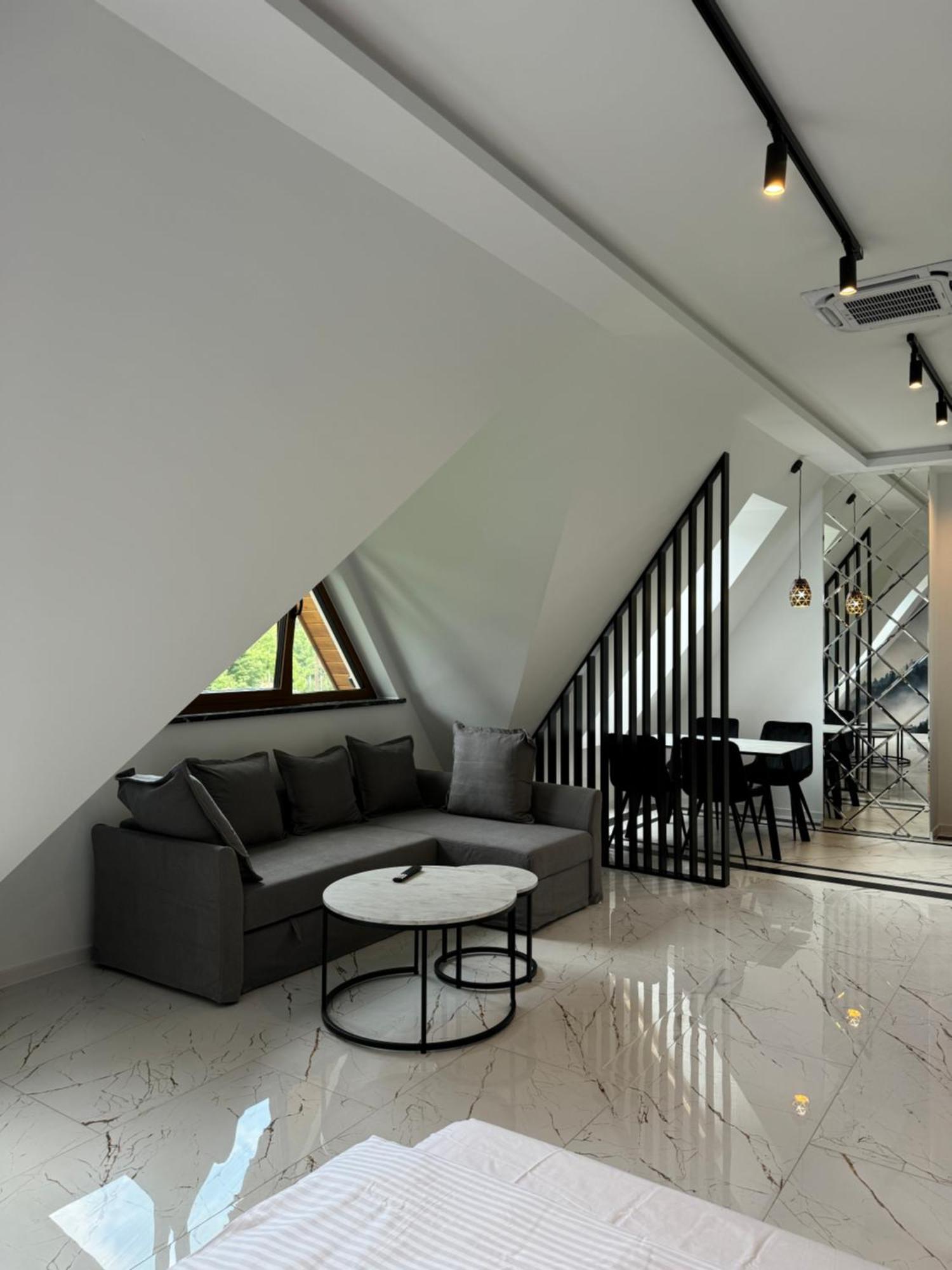 Yeti Studio Apartament Krupowki 73C — Zdjęcia 1